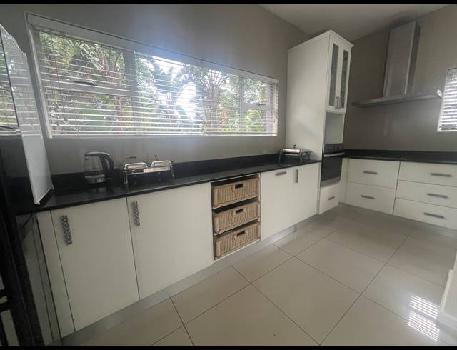 3 BEDROOM HOUSE TO LET IN DUNKIRK ESTATE